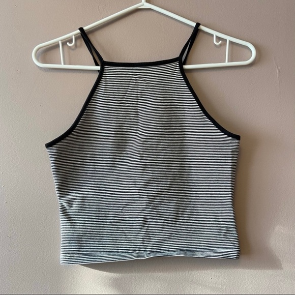 Garage Women’s Black & White Striped Sleeveless Crop Top - Picture 1 of 9